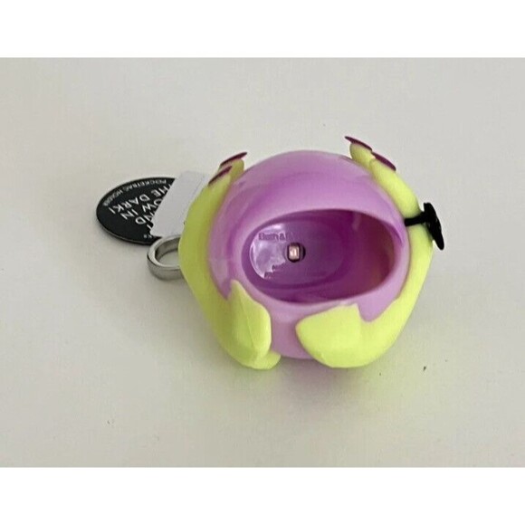 Bath Body Works Halloween Crystal Ball LED Light-Up PocketBac Holder Keychain - Picture 11 of 11
